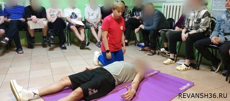 Инструктор по первой помощи Чёрных Наталья , провела мастер класс по оказанию Первой Помощи.